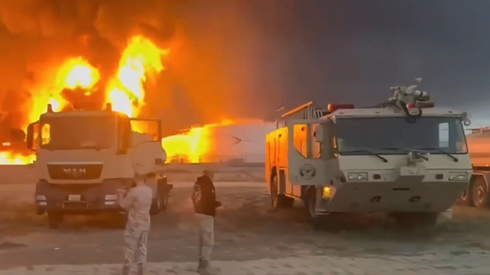 حريق في مجمع نفطي بالشويخ إثر هجوم بمسيرات بالكويت