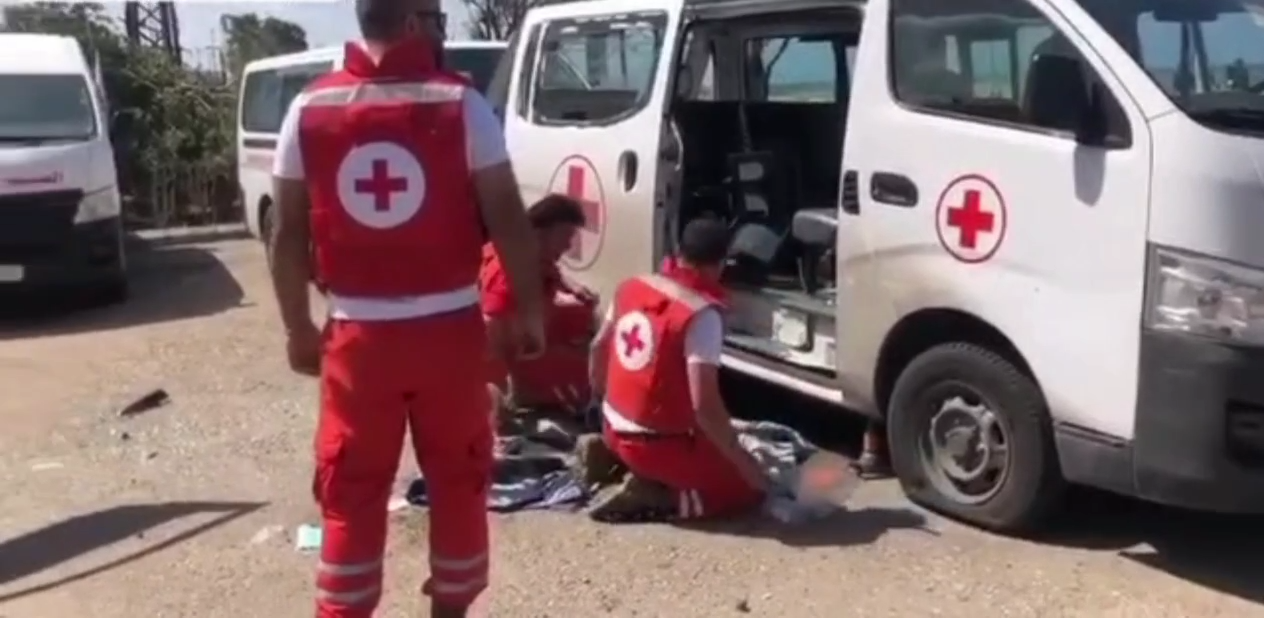 قتيل في غارة إسرائيلية على مركز للصليب الأحمر في صور بلبنان